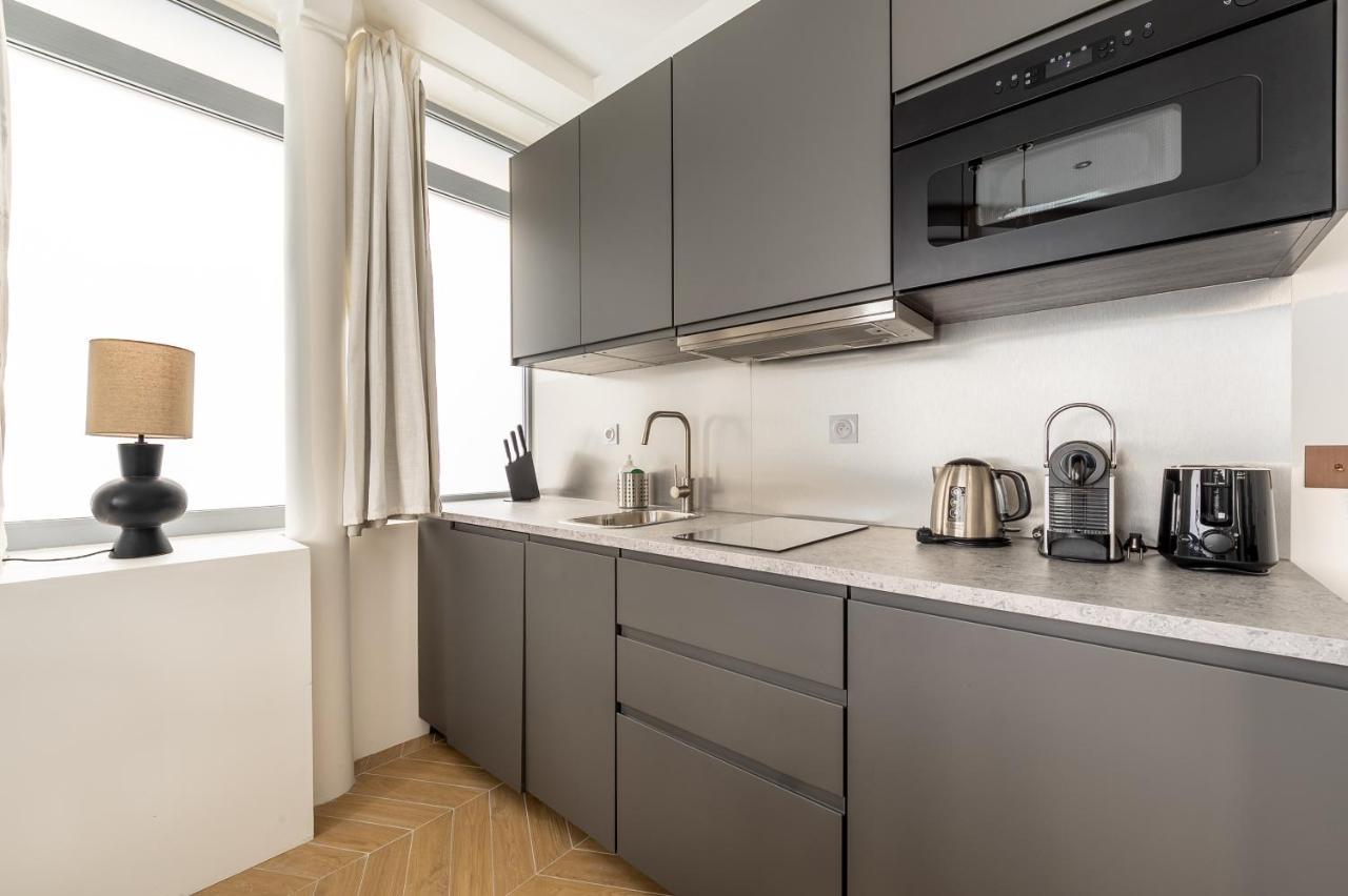 Lovely Apartment Close To Eiffel Tower باريس المظهر الخارجي الصورة
